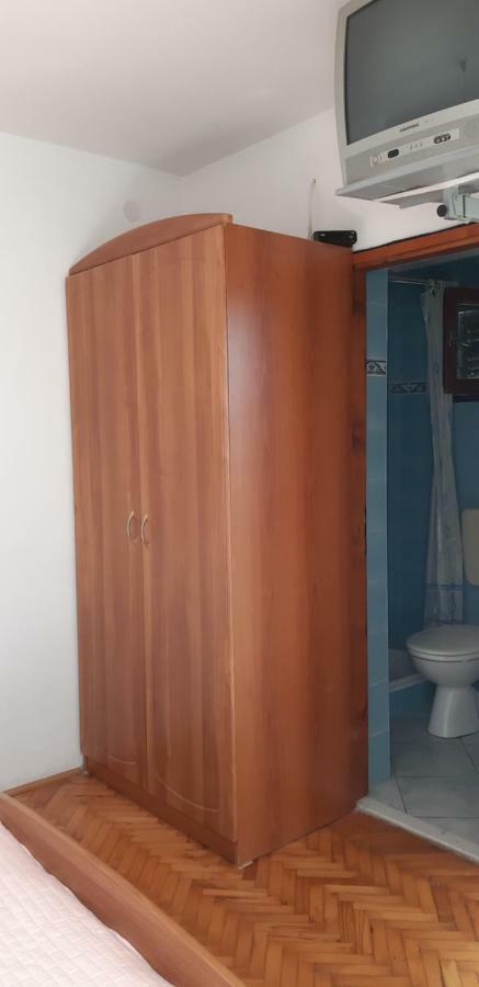 Apartman Lorena Stari Grad  Exteriér fotografie